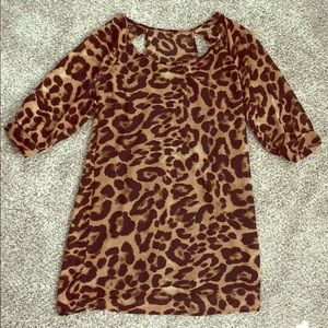Safari-inspired shift dress